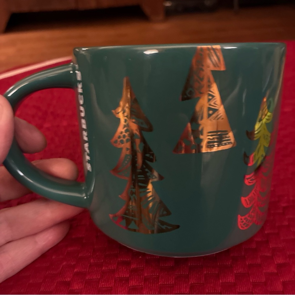 Starbucks 2015 Christmas Holiday Mug Cup Green Gold Trees 14 oz. Ceramic